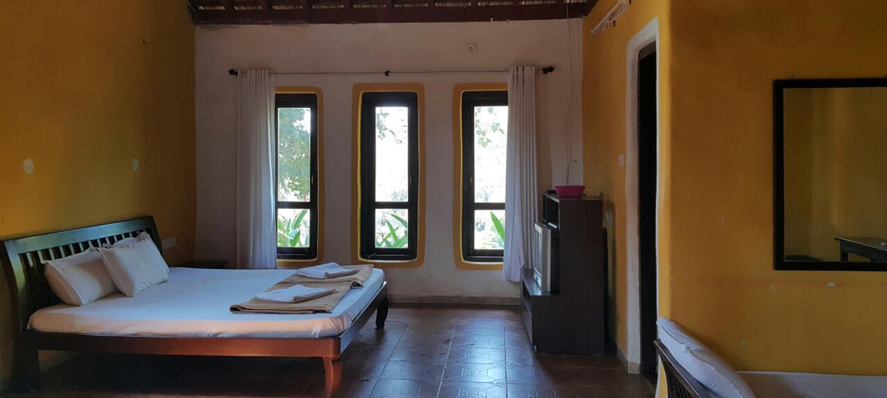 Cherilyn Monta Resort - Ratnagiri Vatul Exterior photo