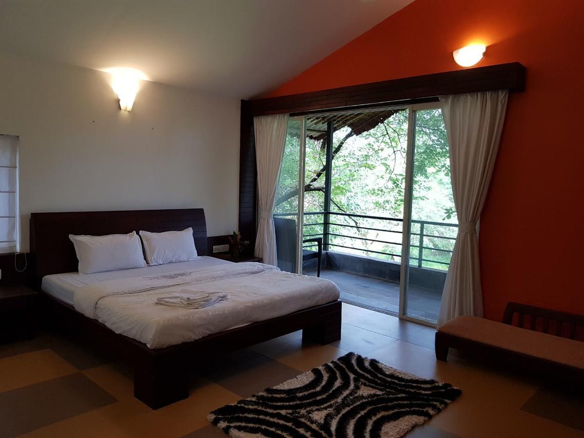 Cherilyn Monta Resort - Ratnagiri Vatul Exterior photo