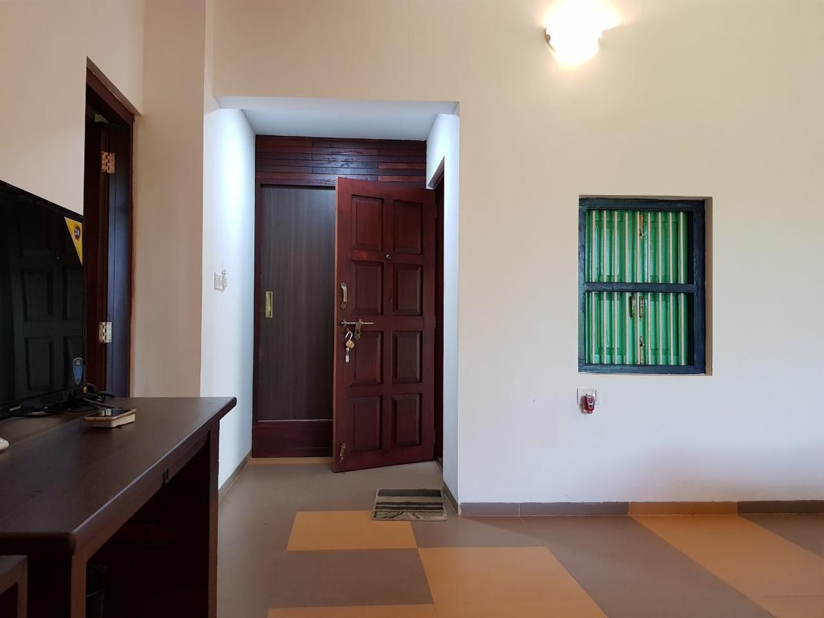 Cherilyn Monta Resort - Ratnagiri Vatul Exterior photo
